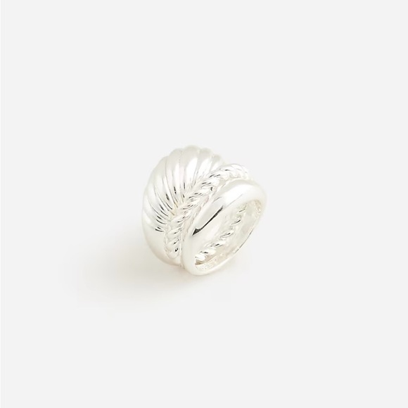 J. Crew Sculptural Silver Ring Set 🆕 - Picture 3 of 10